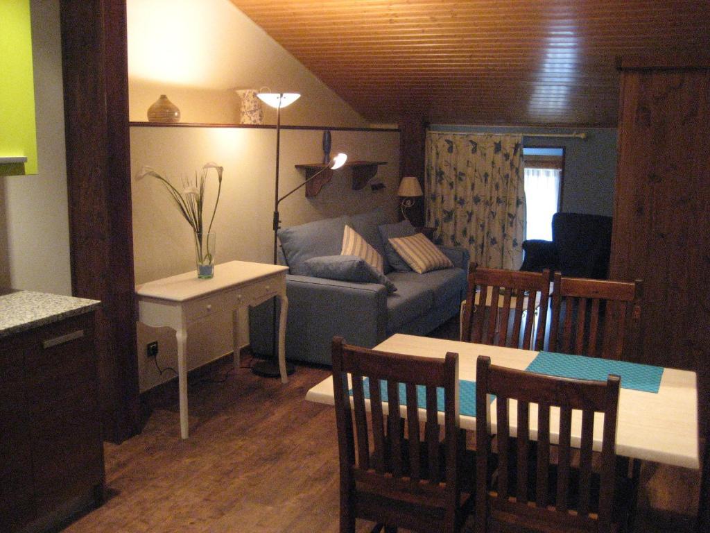 Apartamentos La Demanda Ezcaray Phòng bức ảnh